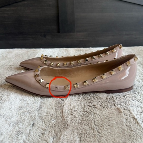 Valentino Garavani Rockstud Pointed Toe Ballerina Flat in Poudre Size 38 US 8 - Picture 8 of 16